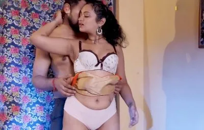 28 32 36 E03 2024 Hindi Hot Web Series – HitPrime